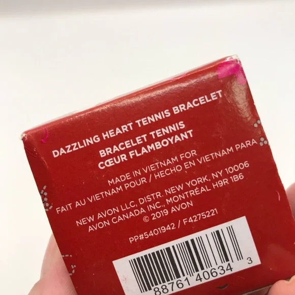 Avon Red Acrylic Hearts and Silver-Tone Tennis Bracelet - Picture 10 of 10